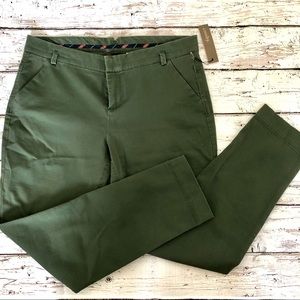 NWT Crosby Pants. Size 10 👌🏽